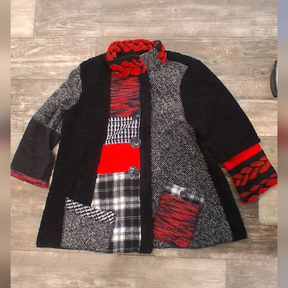 Ali Miles Wearable Art Black and Red Textured Jacket - Picture 6 of 10